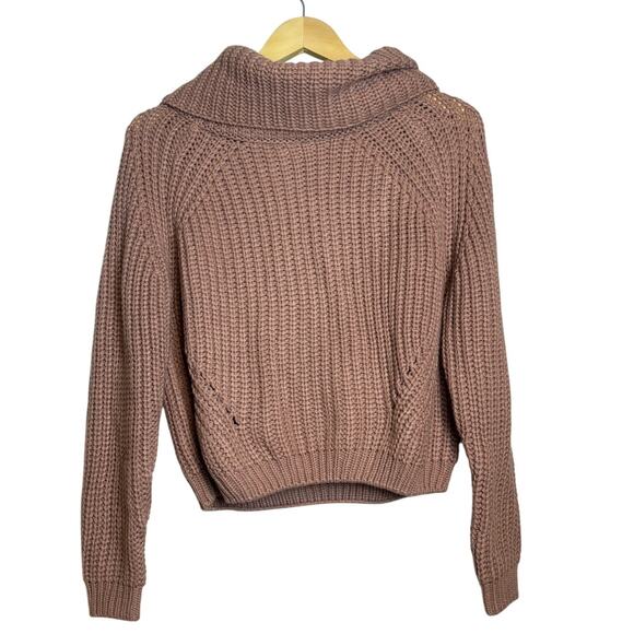 MOON & MADISON Turtleneck Sweater, Pink. Size XS - Picture 4 of 4